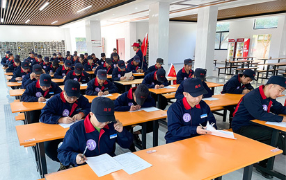 以賽促學，共同進步