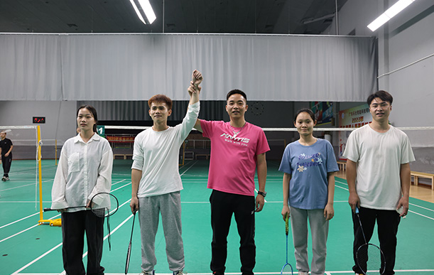 同臺競技，各展風采