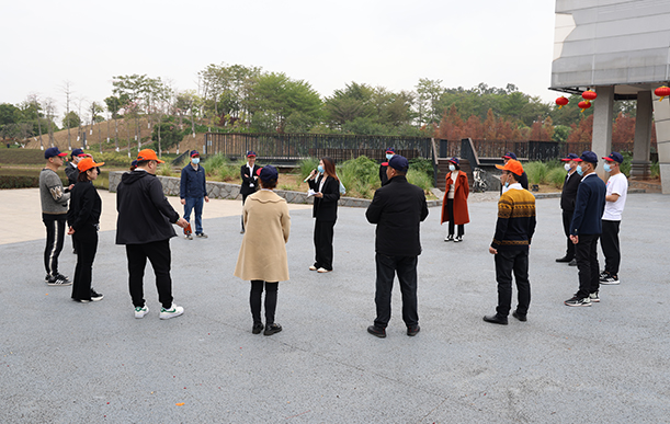 團結(jié)協(xié)作，共同進步